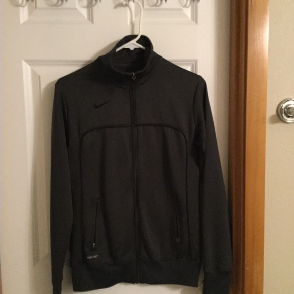 Nike Dry-Fit Pullover Jacket
